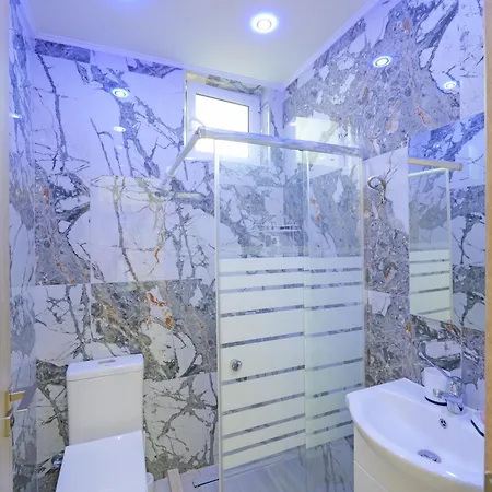 Kır Evi Shakaj Saranda