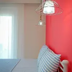 Shakaj Landhuis Sarandë