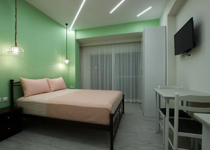 Shakaj Kır Evi Saranda